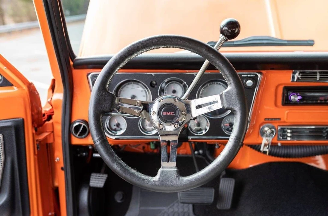 1972 GMC Jimmy 1st Gen - Image 9 of 10