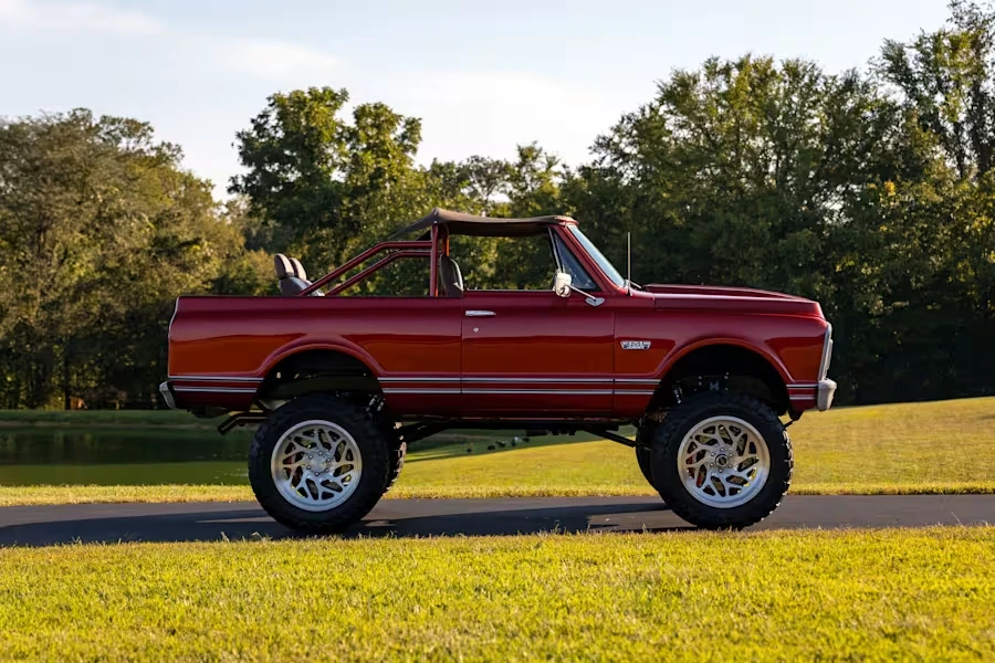 1972 GMC Jimmy 1st Gen - Image 18 of 31