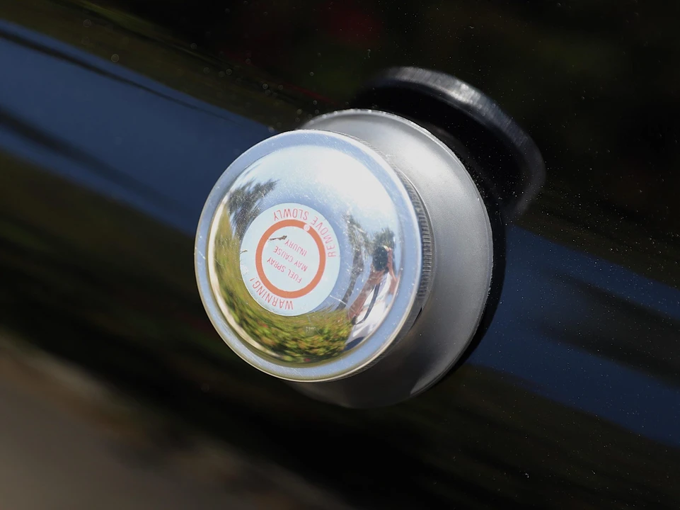 1972 GMC Jimmy 1st Gen - Image 15 of 31