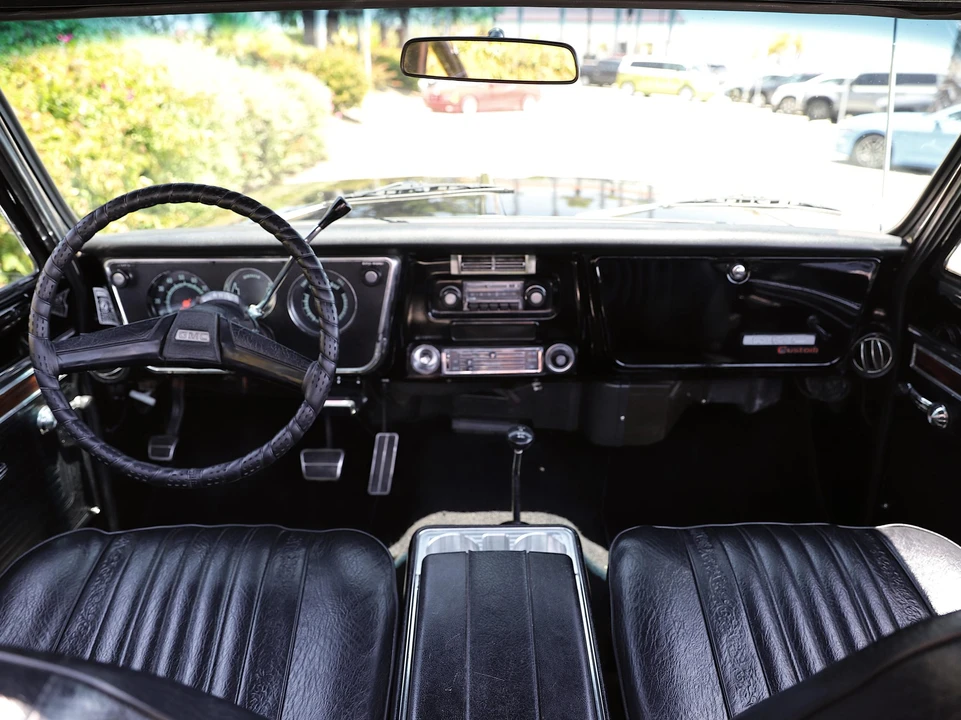 1972 GMC Jimmy 1st Gen - Image 25 of 31