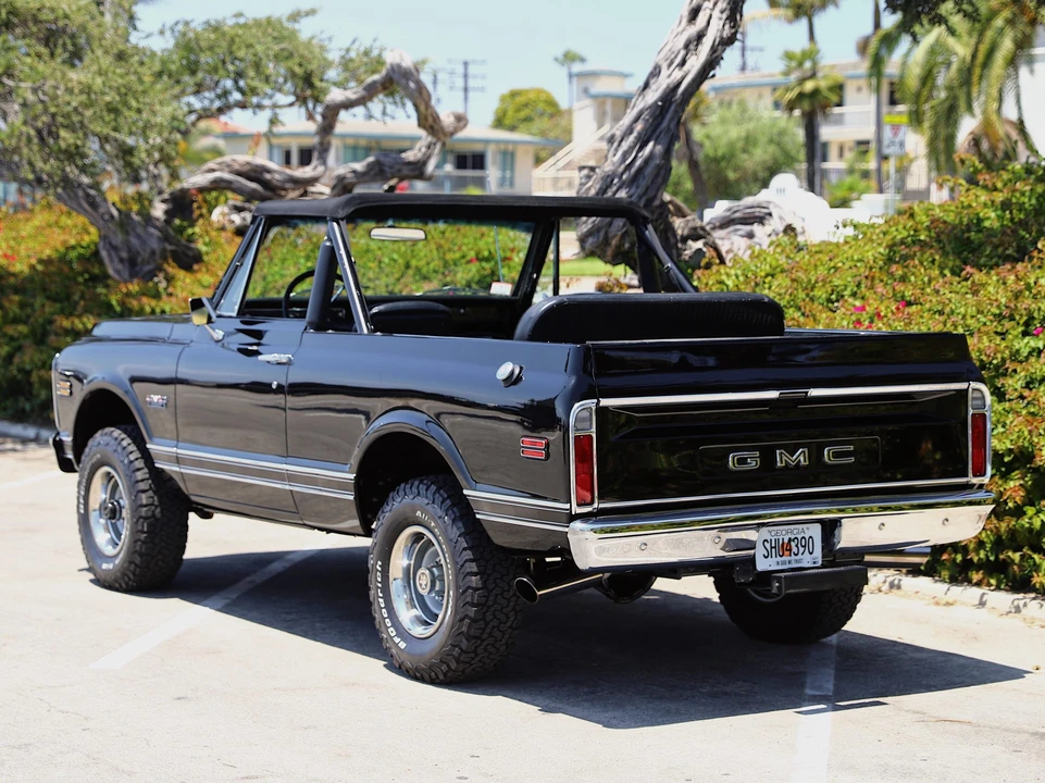 1972 GMC Jimmy 1st Gen - Image 10 of 31