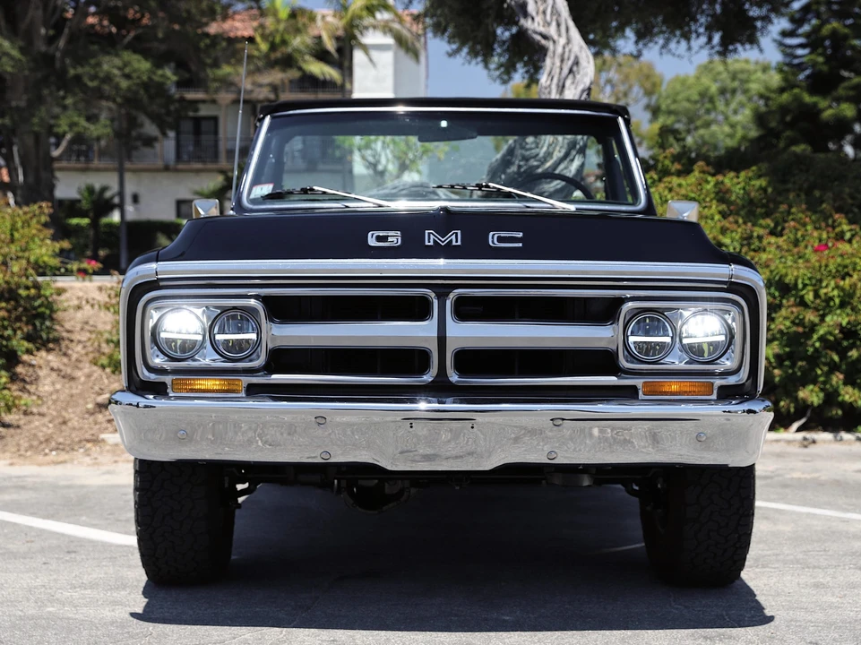 1972 GMC Jimmy 1st Gen - Image 4 of 31