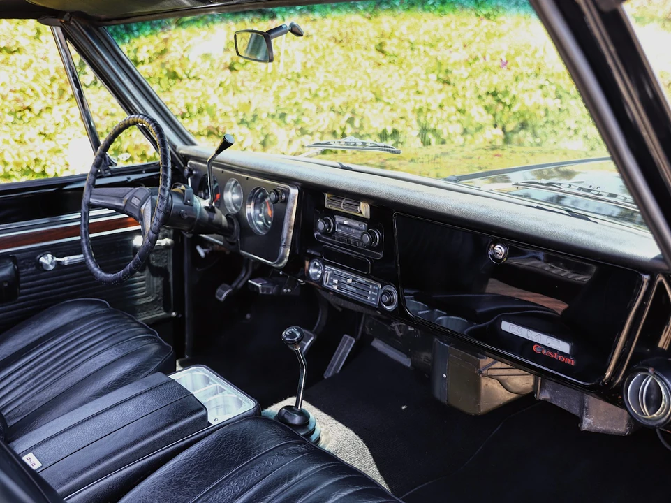 1972 GMC Jimmy 1st Gen - Image 23 of 31