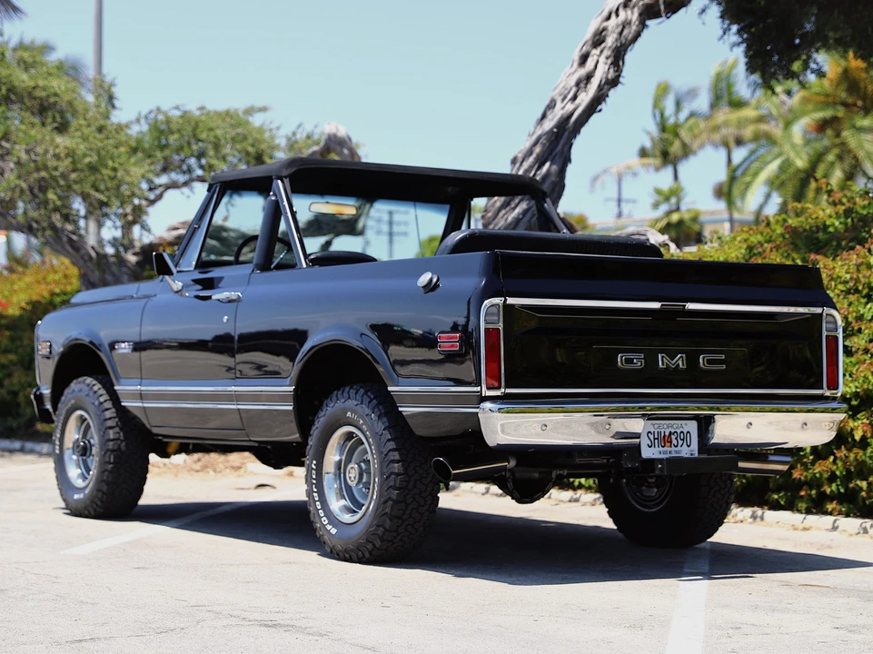 1972 GMC Jimmy 1st Gen - Image 9 of 31