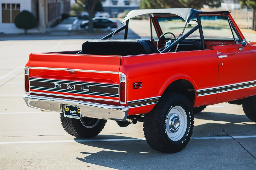1972 GMC Jimmy 1st Gen - Image 18 of 21