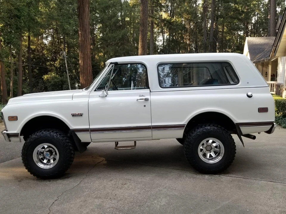 1972 GMC Jimmy 1st Gen - Image 10 of 31