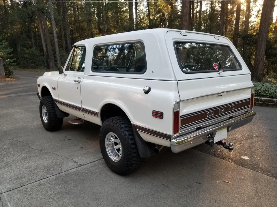 1972 GMC Jimmy 1st Gen - Image 11 of 31
