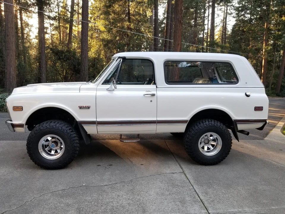 1972 GMC Jimmy 1st Gen - Image 9 of 31