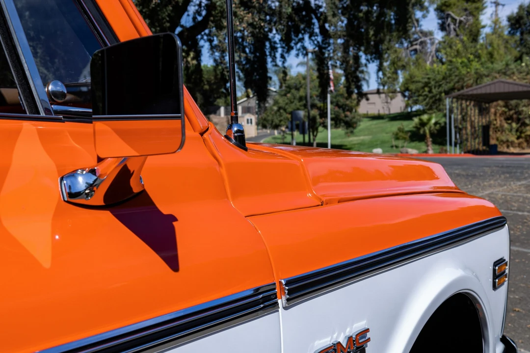 1972 GMC Jimmy 1st Gen - Image 14 of 31