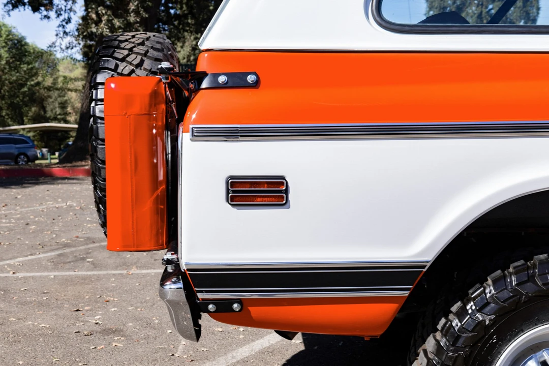 1972 GMC Jimmy 1st Gen - Image 28 of 31
