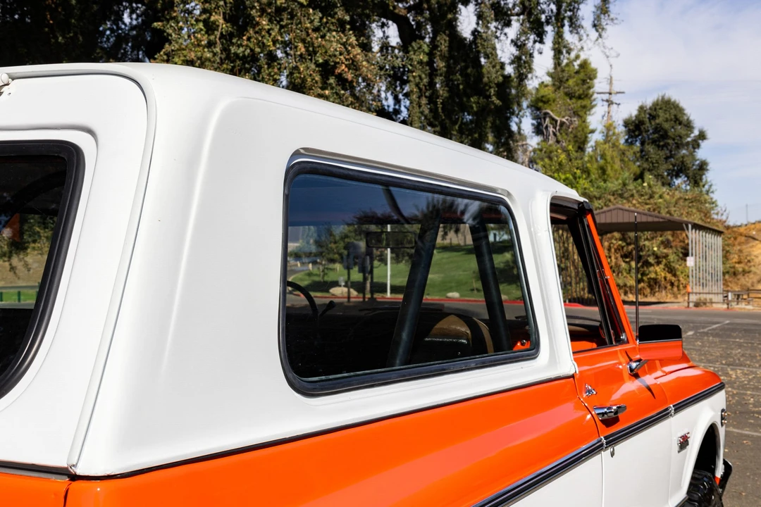 1972 GMC Jimmy 1st Gen - Image 24 of 31