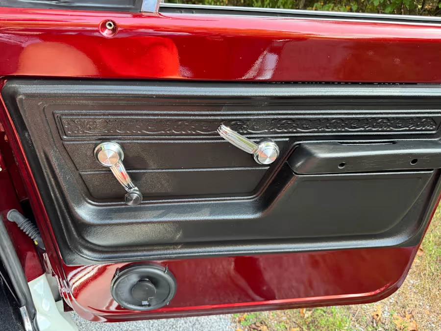1972 GMC Jimmy 1st Gen - Image 14 of 20