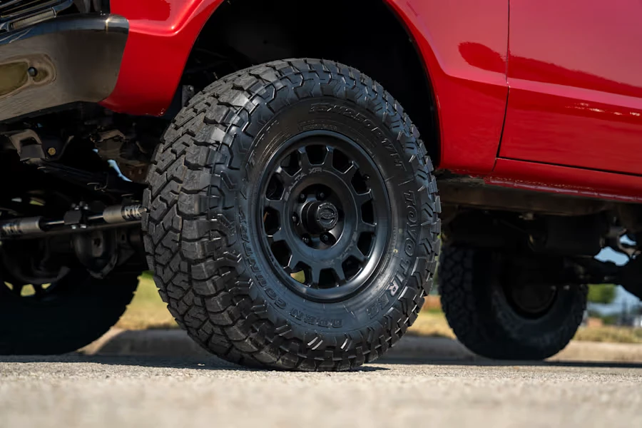 1972 GMC Jimmy 1st Gen - Image 16 of 31