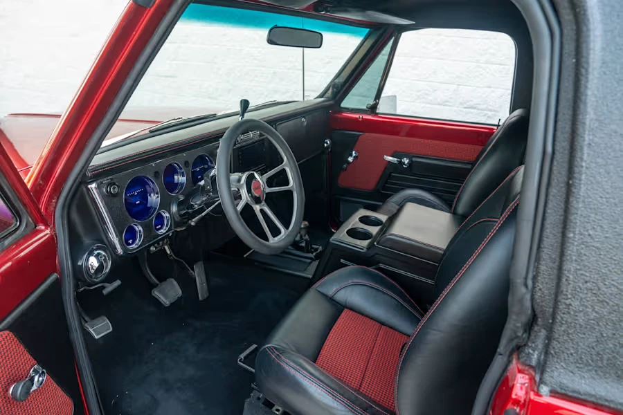 1972 GMC Jimmy 1st Gen - Image 28 of 31