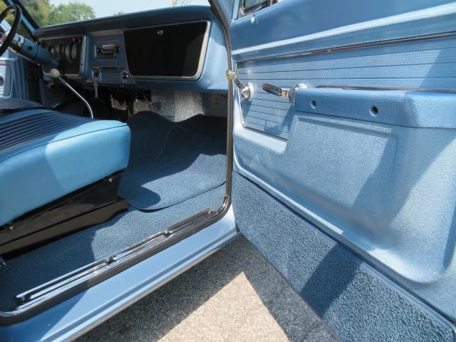 1972 GMC Jimmy 1st Gen - Image 7 of 20