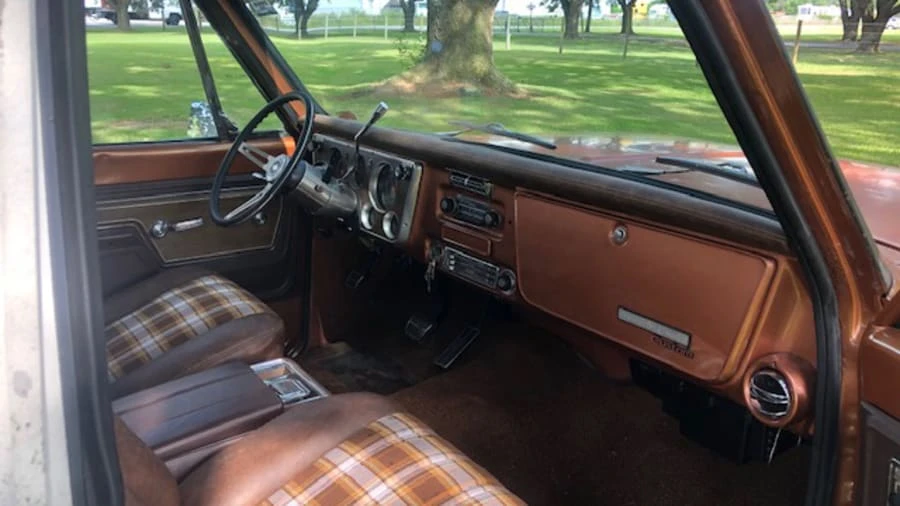 1972 GMC Jimmy 1st Gen - Image 5 of 13
