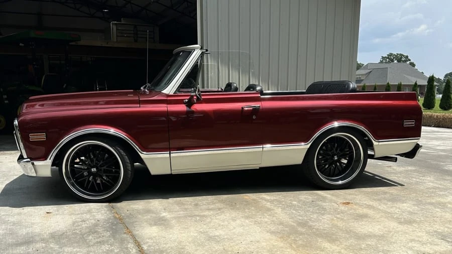 1972 GMC Jimmy 1st Gen - Image 2 of 11