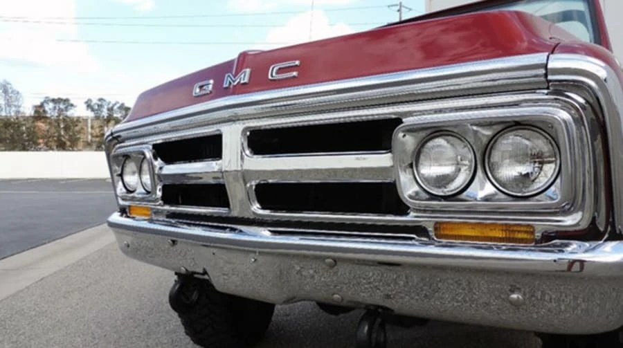 1972 GMC Jimmy 1st Gen - Image 9 of 10