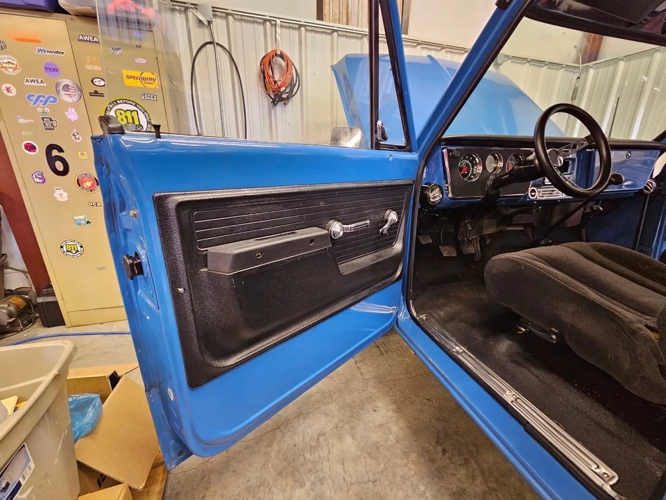1972 GMC Jimmy 1st Gen - Image 17 of 31