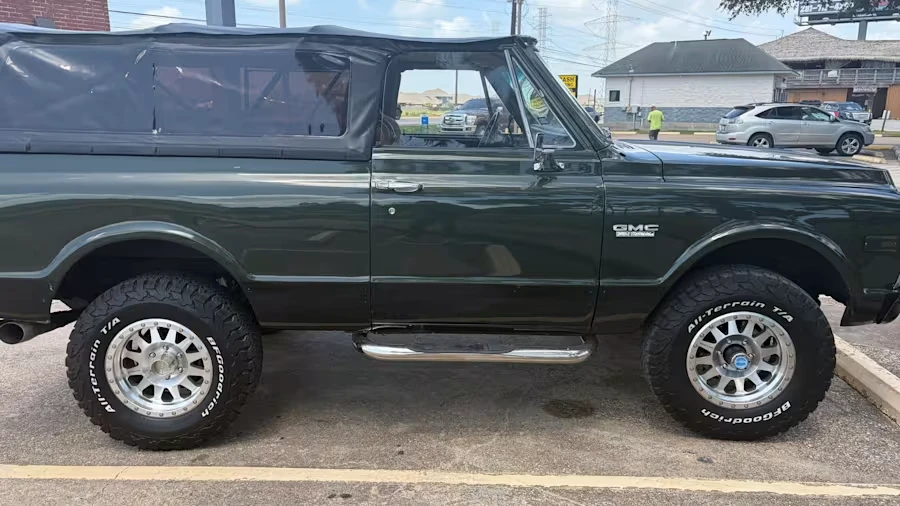 1972 GMC Jimmy 1st Gen - Image 9 of 21