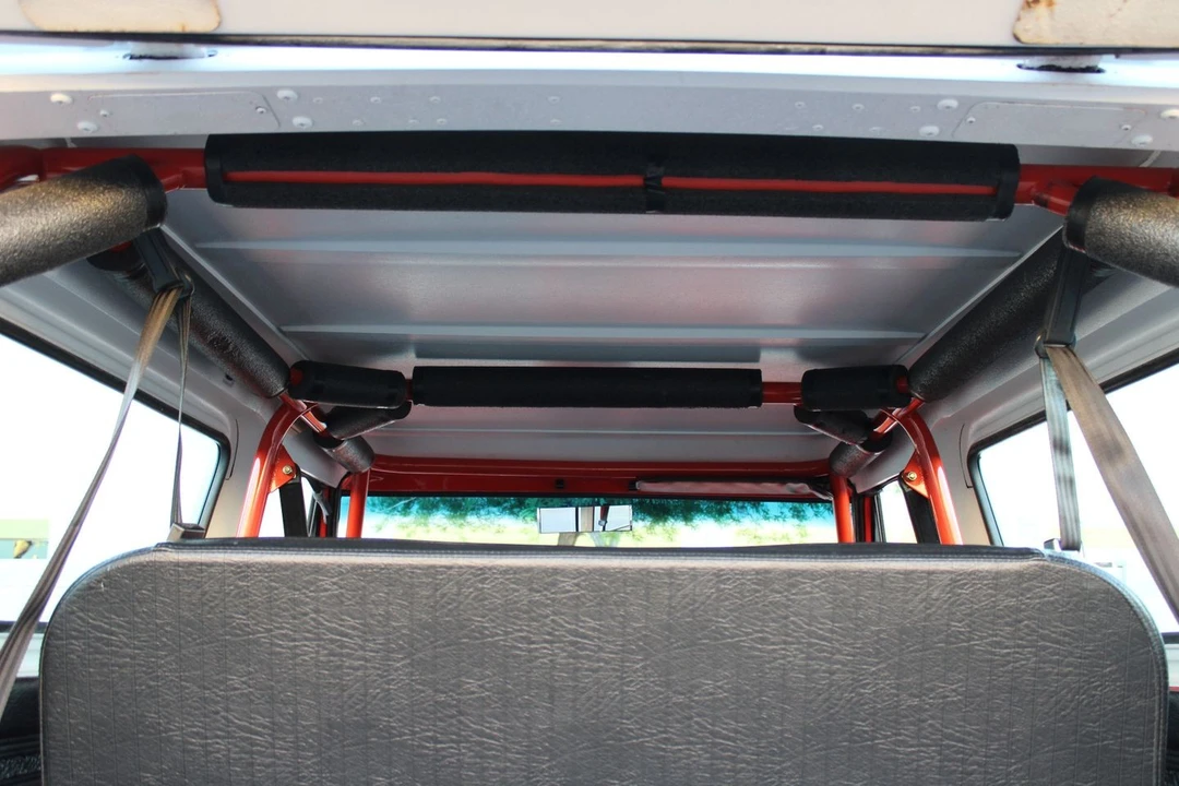 1972 GMC Jimmy 1st Gen - Image 23 of 31