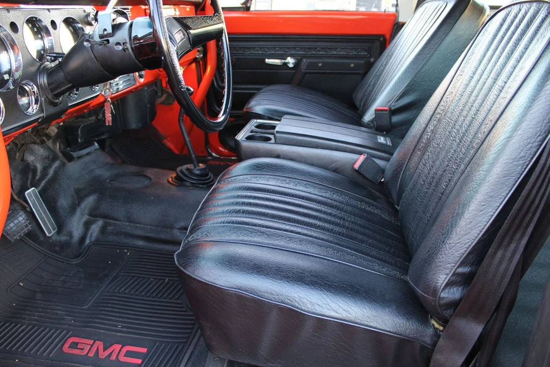 1972 GMC Jimmy 1st Gen - Image 26 of 31