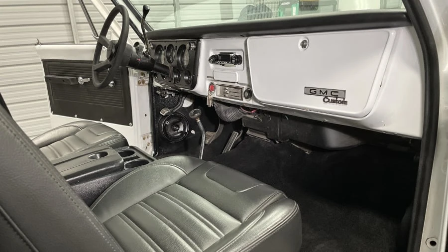 1972 GMC Jimmy 1st Gen - Image 4 of 11