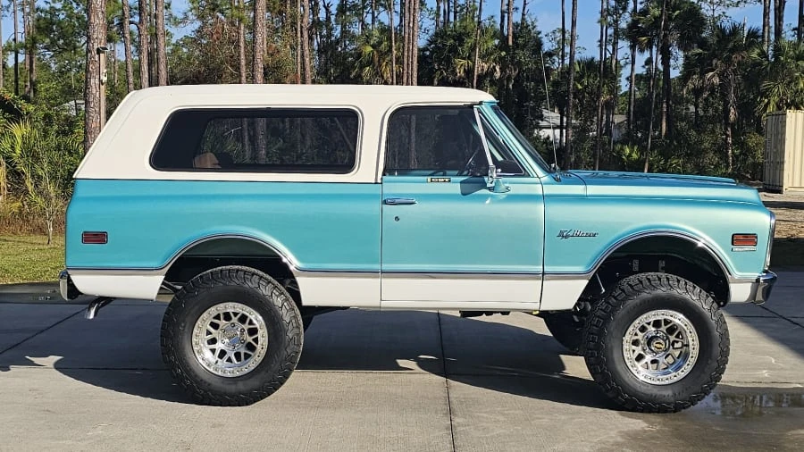 1972 GMC Jimmy 1st Gen - Image 9 of 17