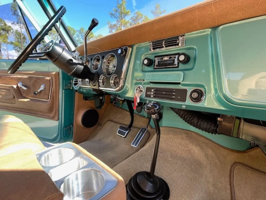 1972 GMC Jimmy 1st Gen - Image 16 of 17