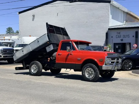 1972 GMC Sierra 2500 4x4 Dump