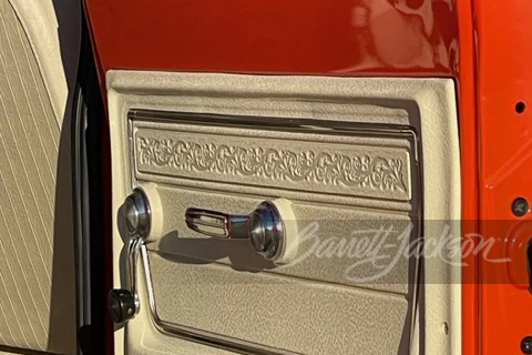 1972 GMC Suburban 6th Gen - Image 6 of 21