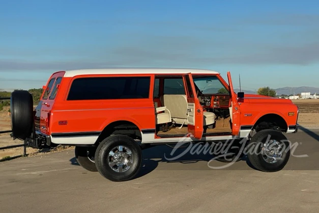 1972 GMC Suburban 6th Gen - Image 20 of 21