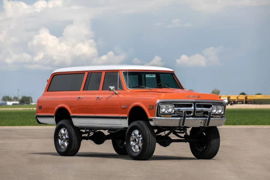 1972 GMC Suburban 6th Gen - Image 18 of 31