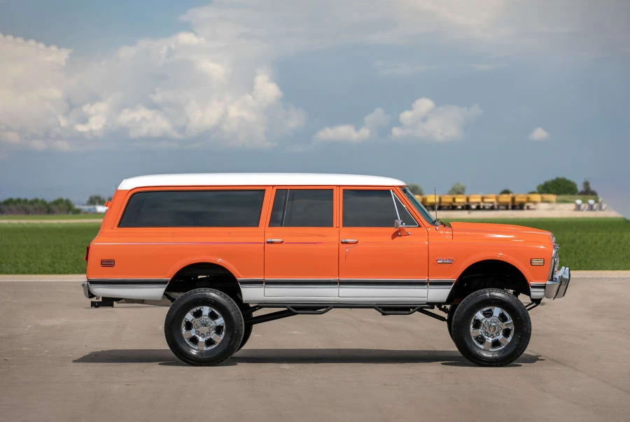 1972 GMC Suburban 6th Gen - Image 19 of 31