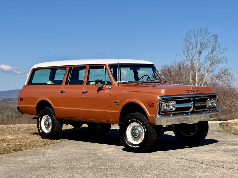 1972 GMC Suburban 6th Gen - Image 22 of 31