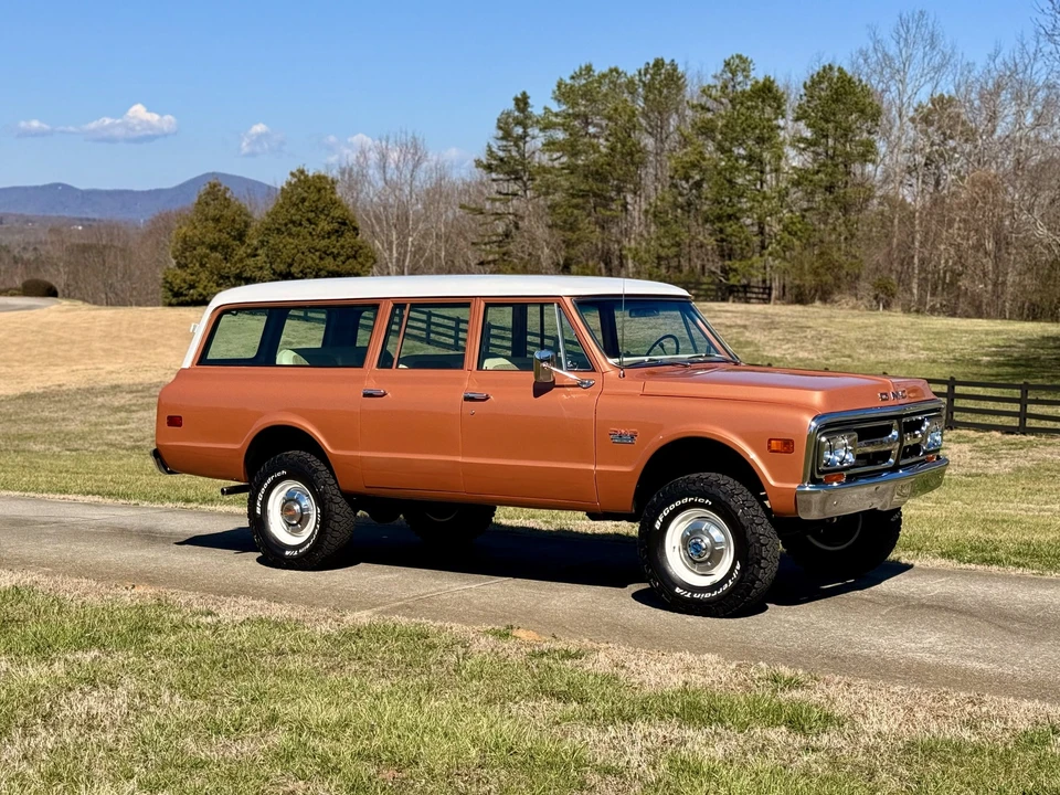 1972 GMC Suburban 6th Gen - Image 26 of 31