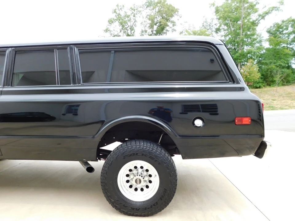 1972 GMC Suburban 6th Gen - Image 8 of 12