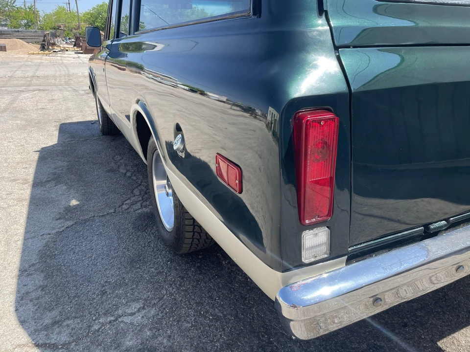 1972 GMC Suburban 6th Gen - Image 31 of 31