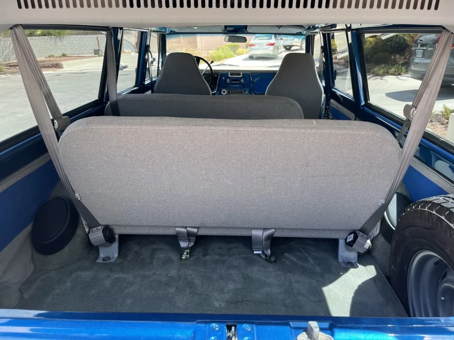 1972 GMC Suburban 6th Gen - Image 17 of 21