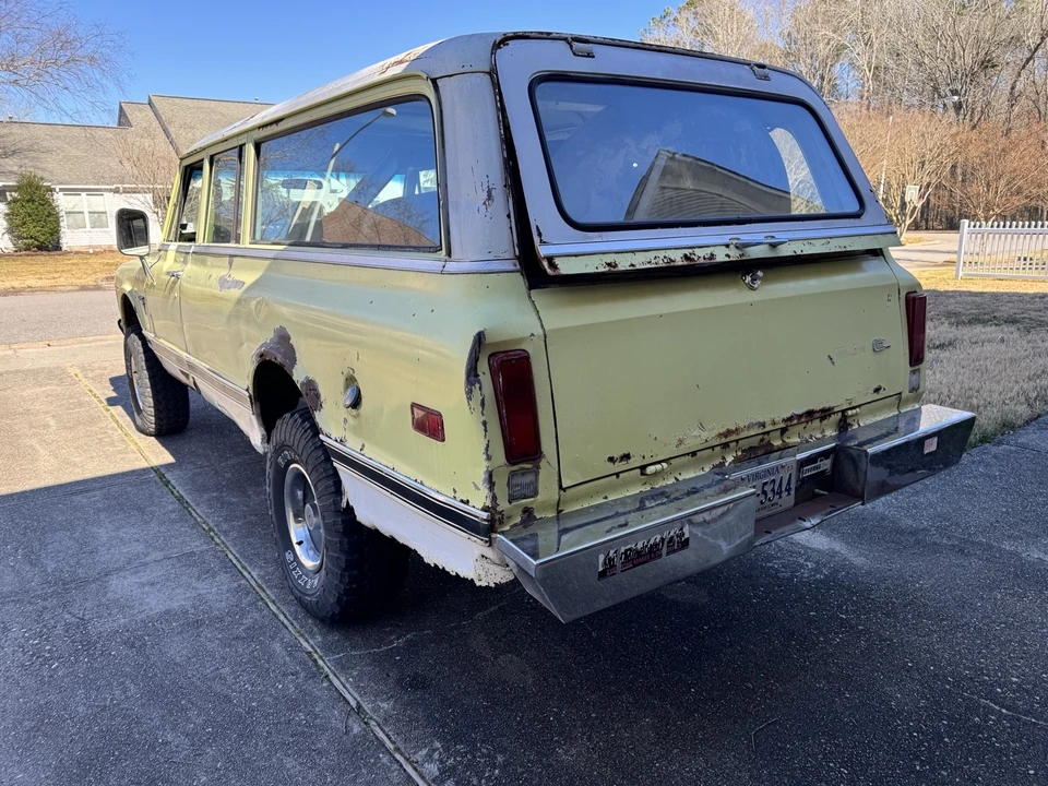 1972 GMC Suburban 6th Gen - Image 4 of 21
