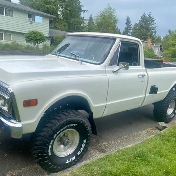 1972 GMC K1500 4x4 Long Box Pickup Truck