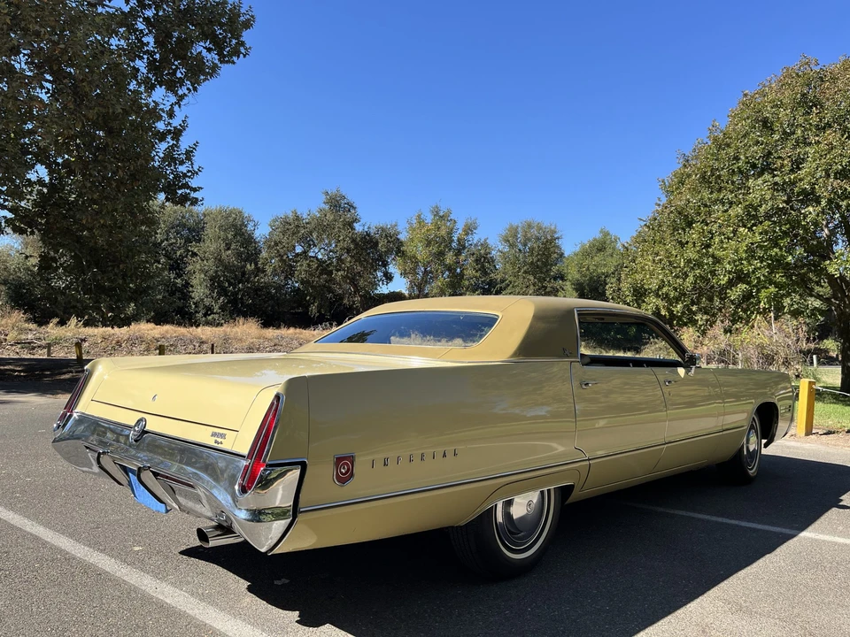 1972 Chrysler LeBaron - Image 9 of 31
