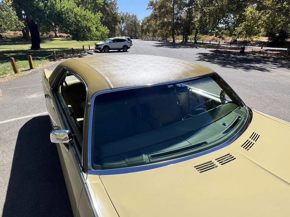 1972 Chrysler LeBaron - Image 18 of 31