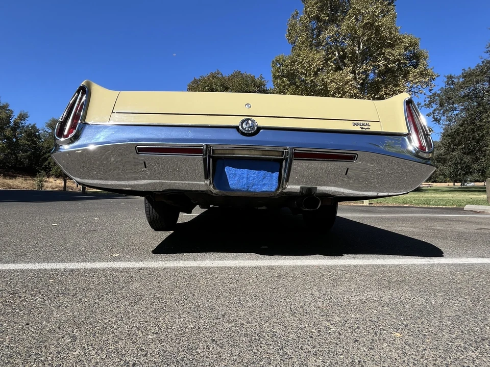 1972 Chrysler LeBaron - Image 17 of 31