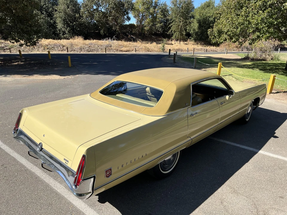 1972 Chrysler LeBaron - Image 10 of 31