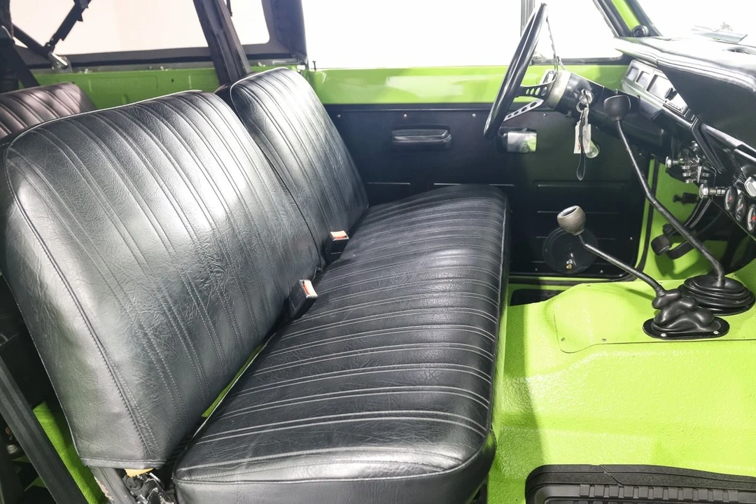 1972 International - Image 16 of 21