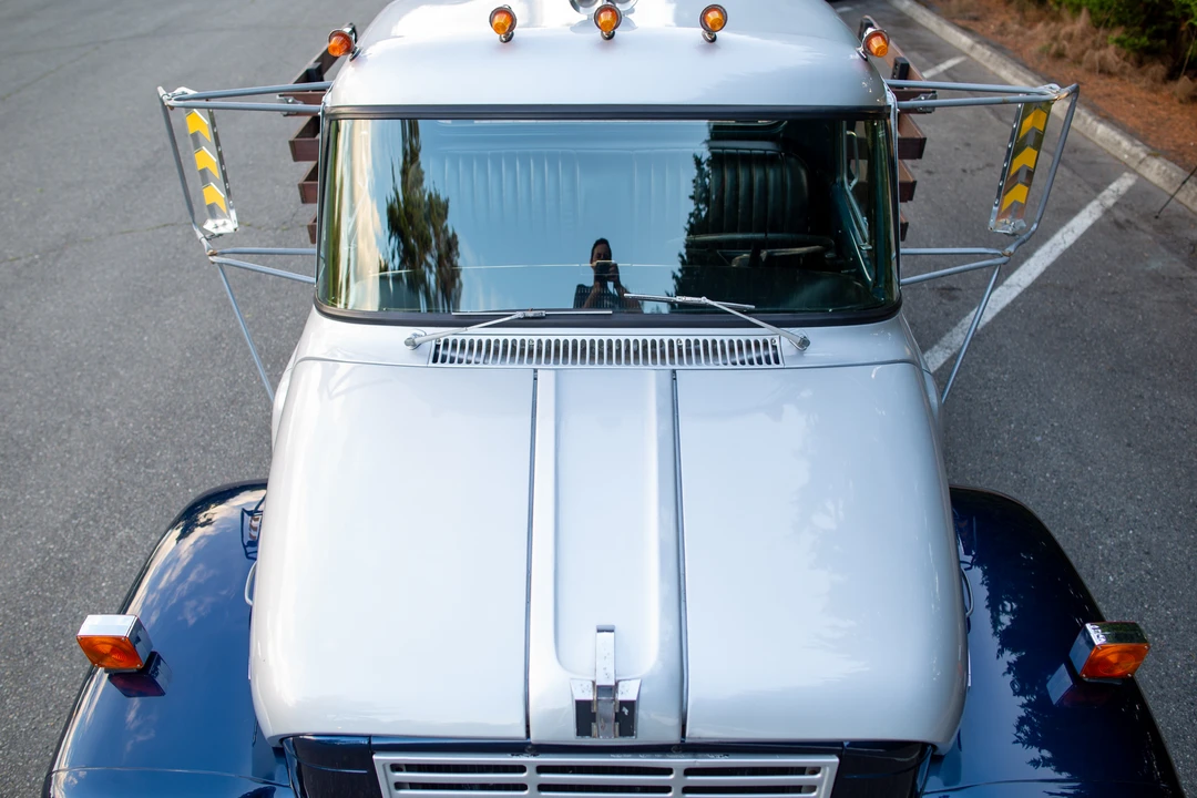 1972 International Harvester Loadstar - Image 12 of 31
