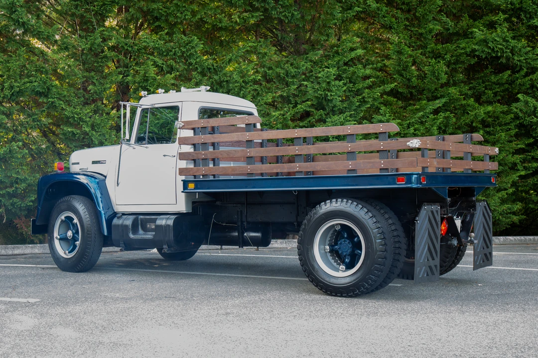 1972 International Harvester Loadstar - Image 5 of 31