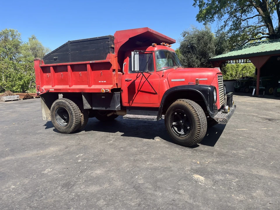 1972 International Harvester Loadstar - Image 14 of 31