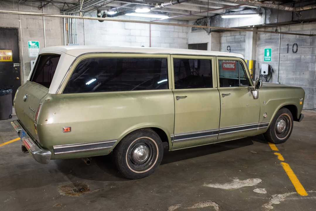 1972 International Harvester Travelall - Image 8 of 31